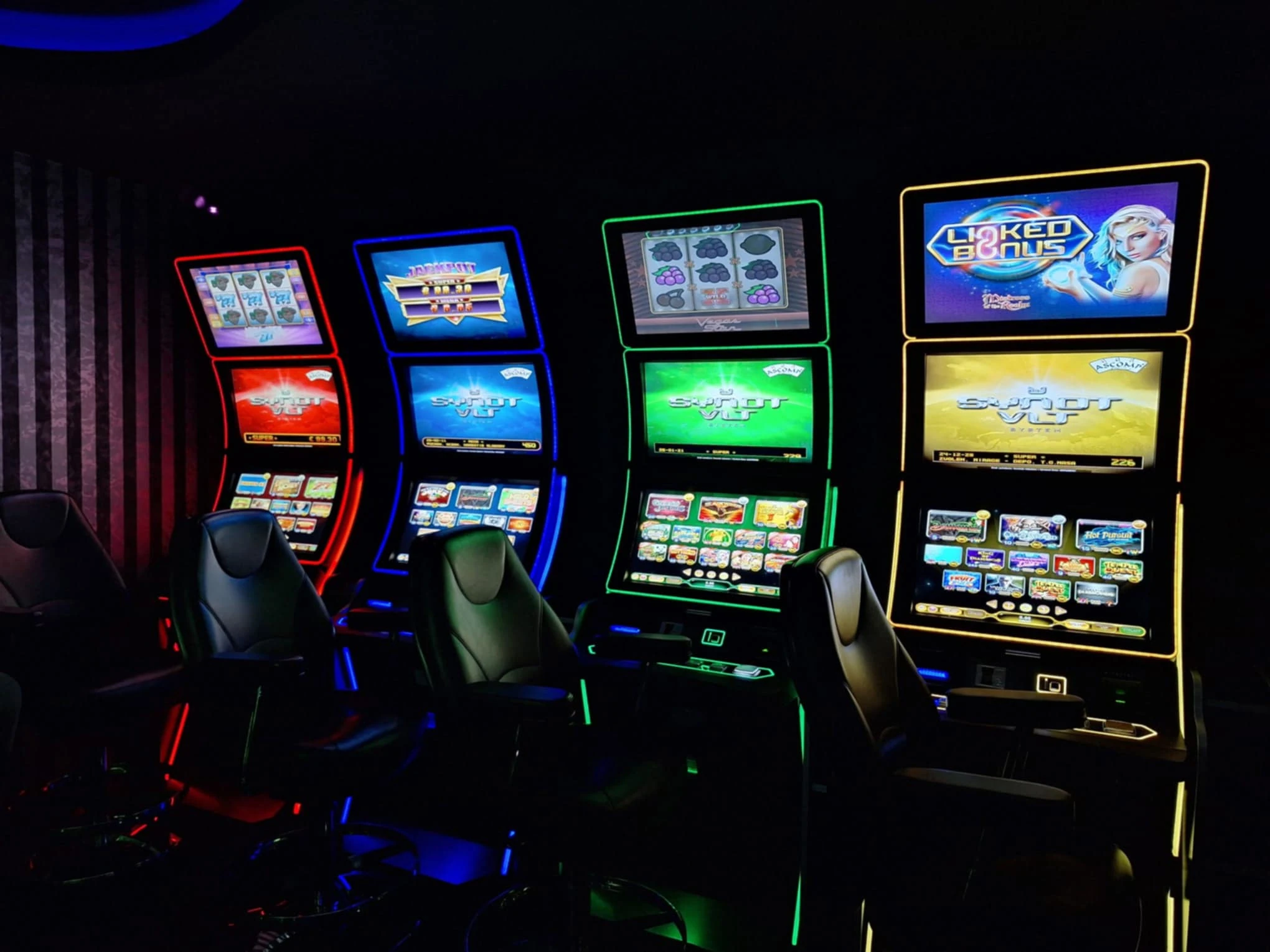 Pobočka Mirage - Žarnovica, Námesite SNP 1500