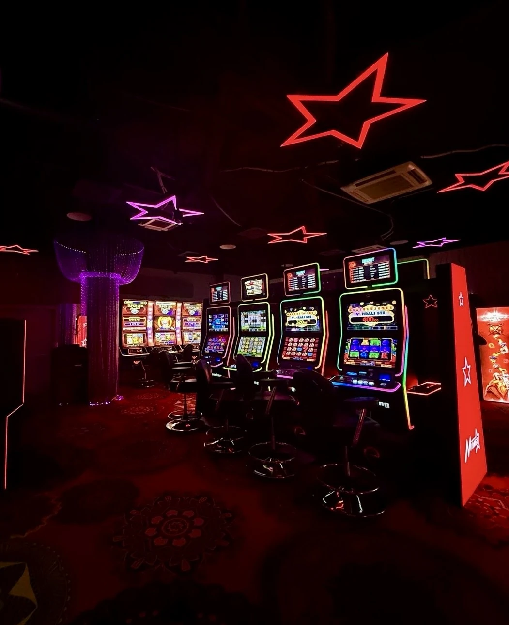 Pobočka Mirage - Lučenec, Námestie republiky 32